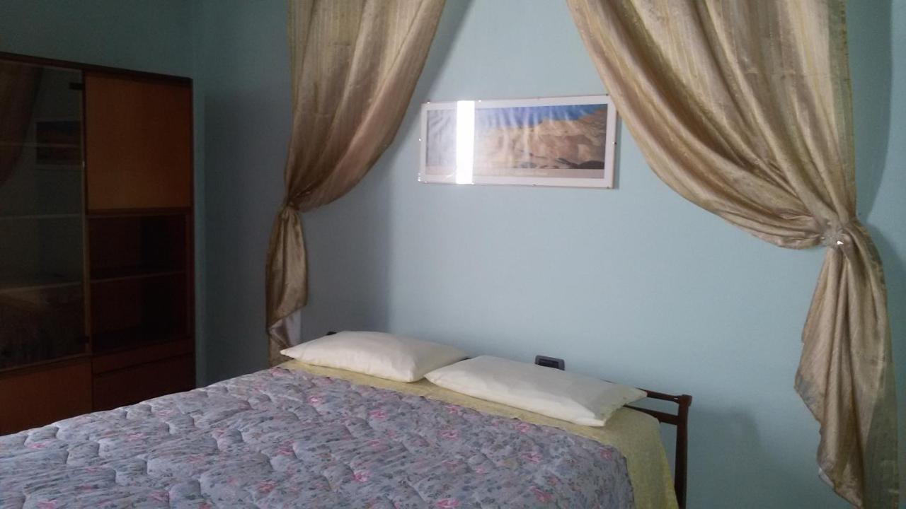 Storica Quercia B&B Nerviano Rum bild
